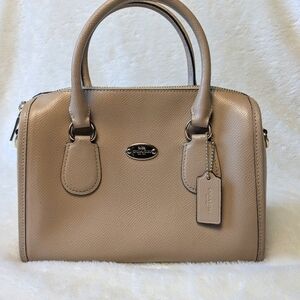 COACH satchel Bennett crossbody